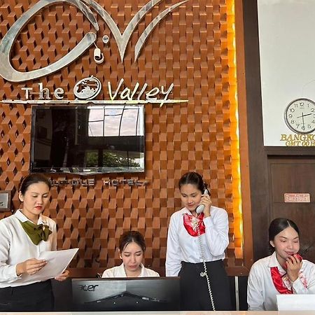 The O Valley Boutique Hotel Szuratthani Kültér fotó